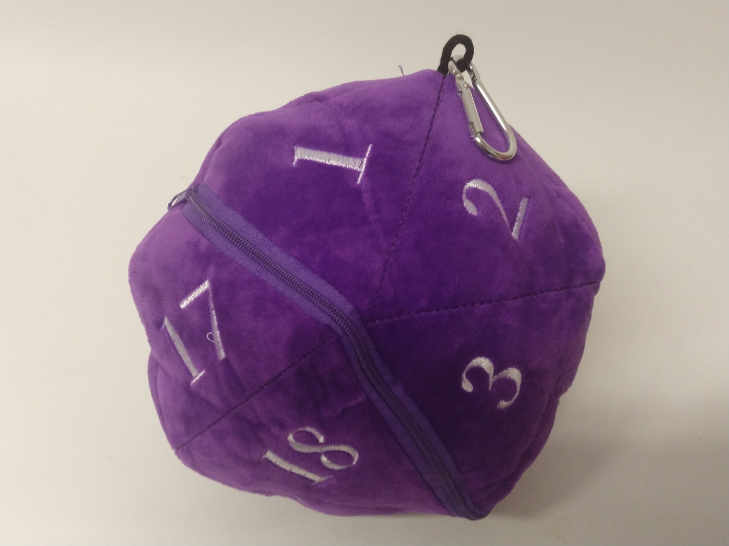 D20 Plush pouch, Purple