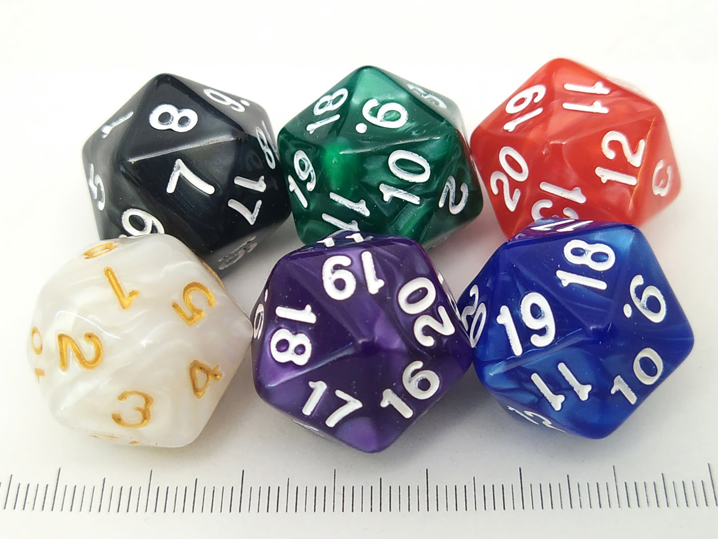 20-zijdige spindown dice, 22mm Pearl