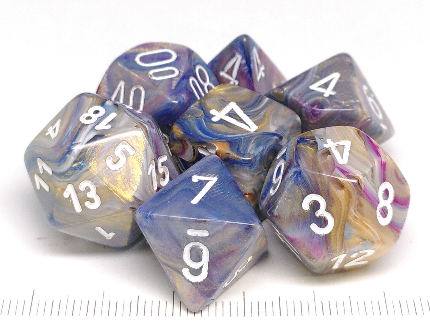 Set 7 polydice, Festive Carousel w/white