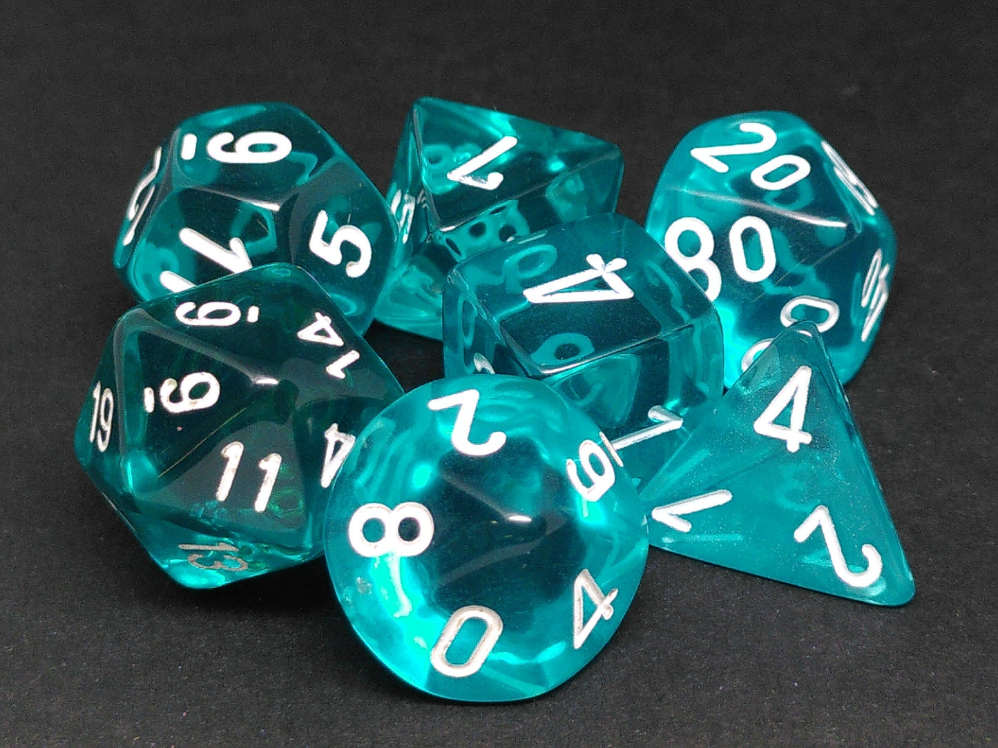 Chessex Translucent Teal w/white polydice set