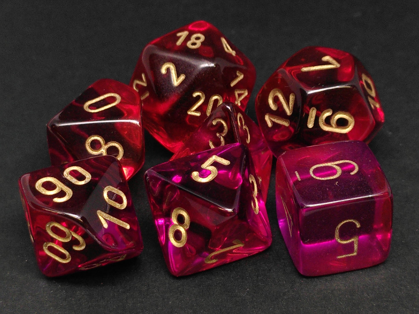 Set 7 polydice, Gemini Translucent Red-Violet w/gold