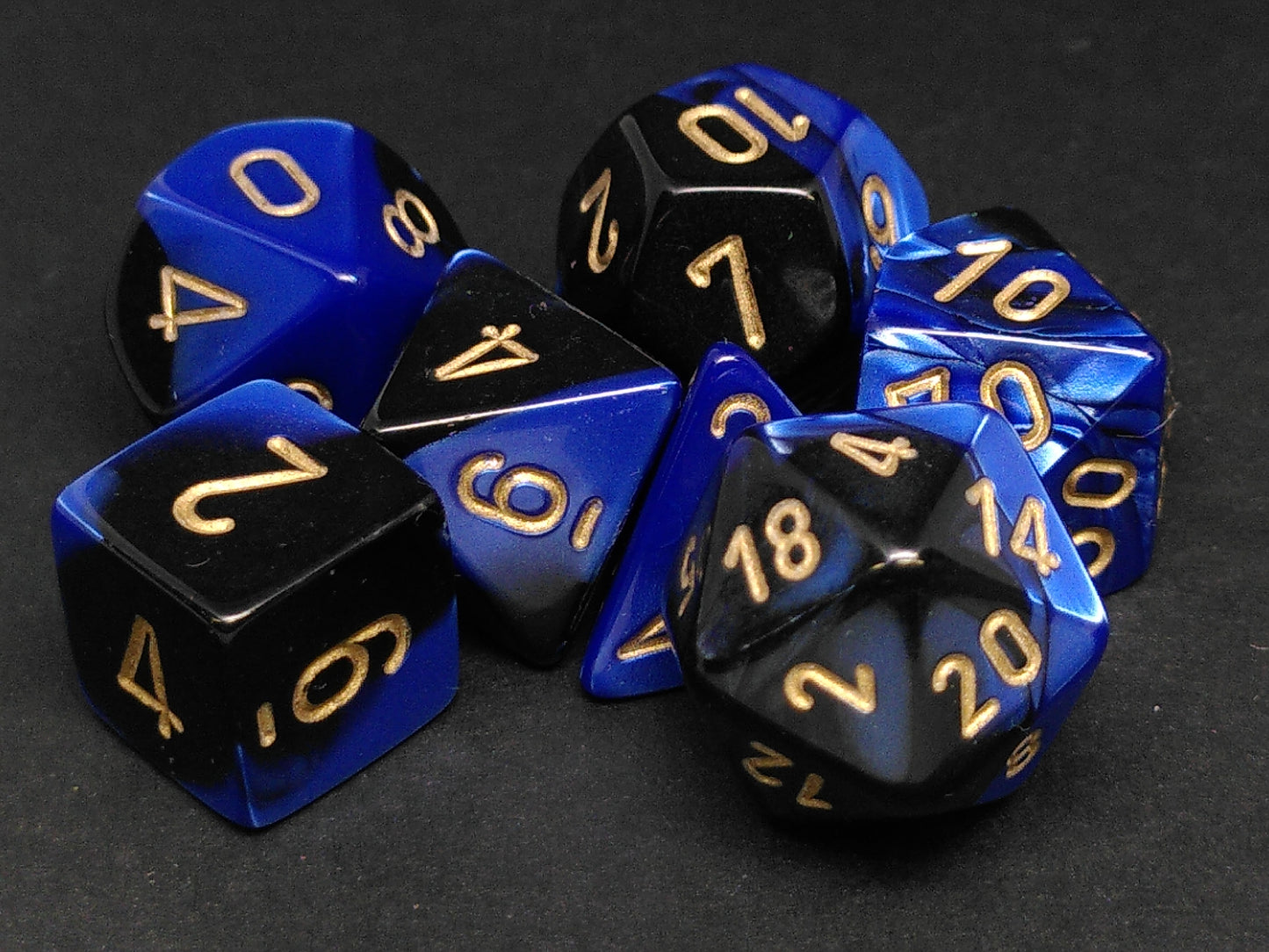 Set 7 polydice, Gemini black-blue w/gold