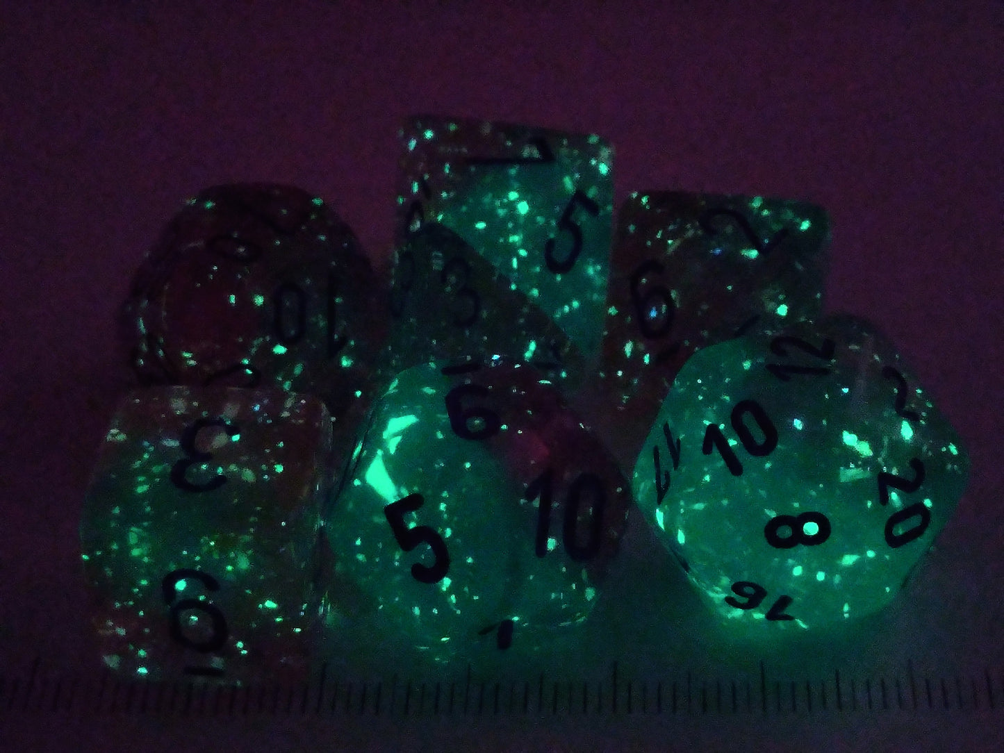 Set 7 polydice, Gemini Luminary Gel Green-Pink w/blue