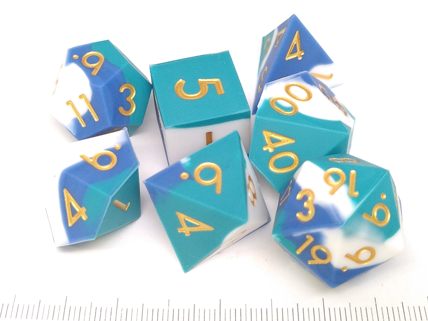 Bouncy Aqualoop polydice set