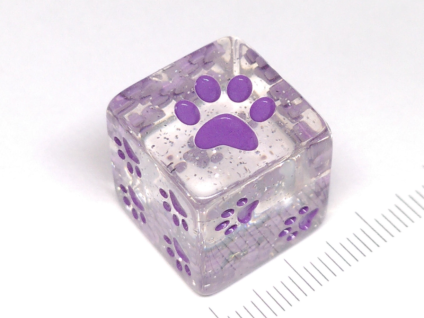 16mm 6-sided transparent glitter with purple cat paws