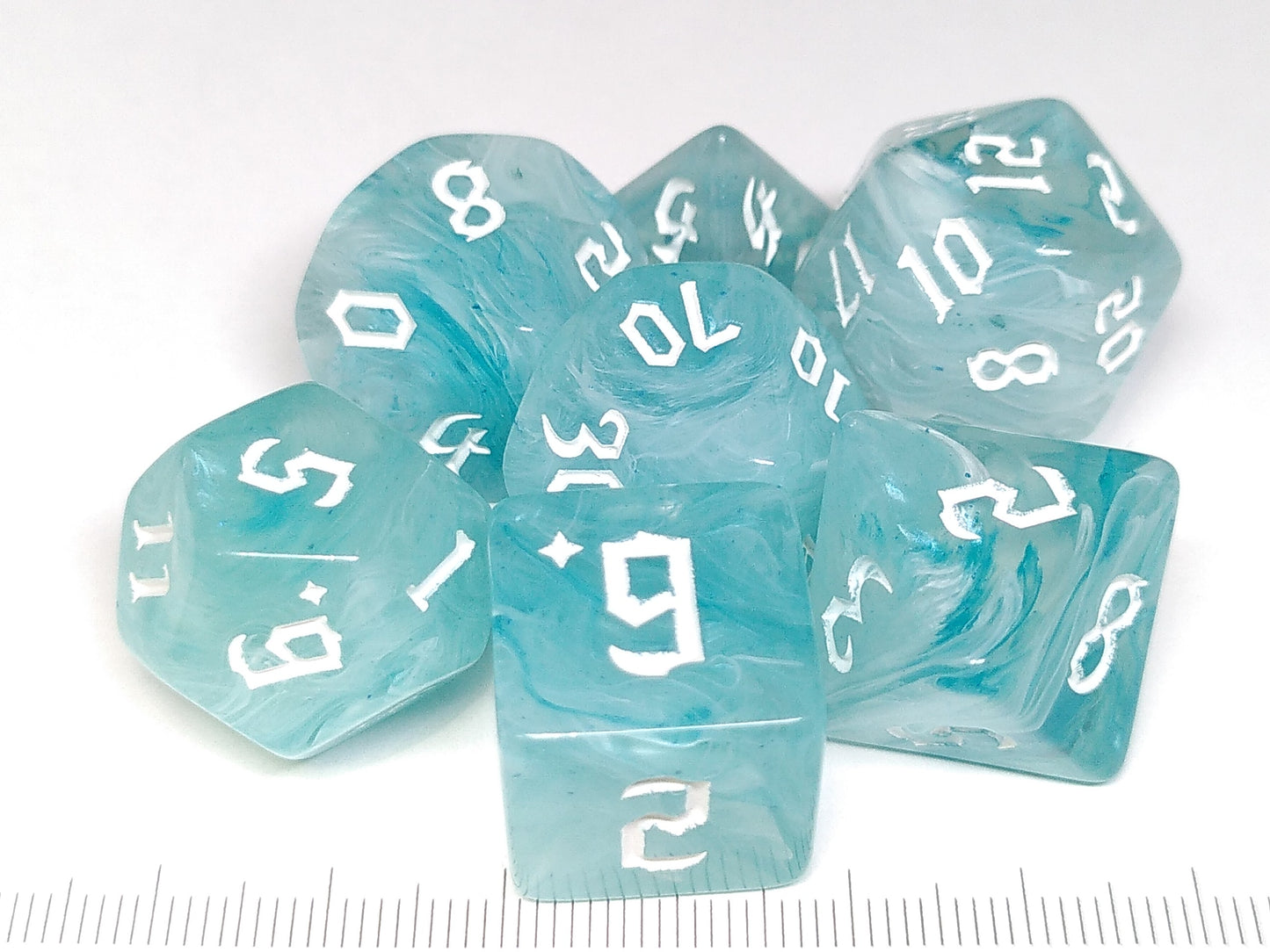 Agent of Winter polydice set