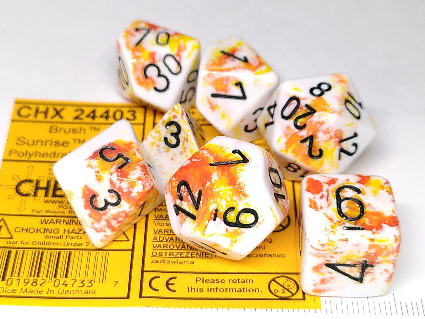 Chessex Brush Sunrise w/black polydice set