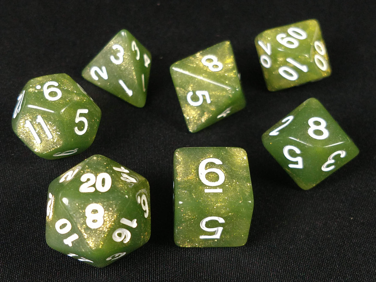 Dragon Dust polydice set