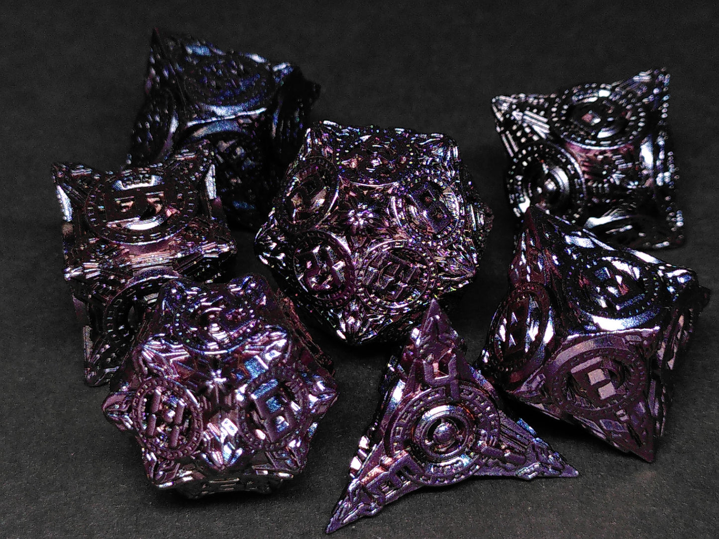 Singularity metal polydice set