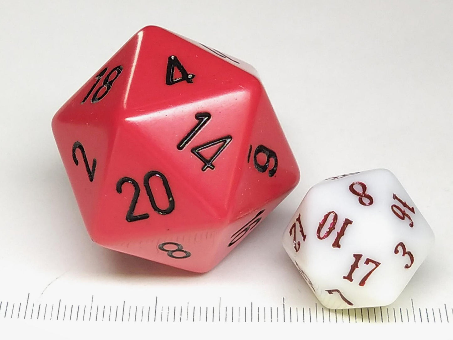 34 mm 20-zijdig, Opaque Red w/black