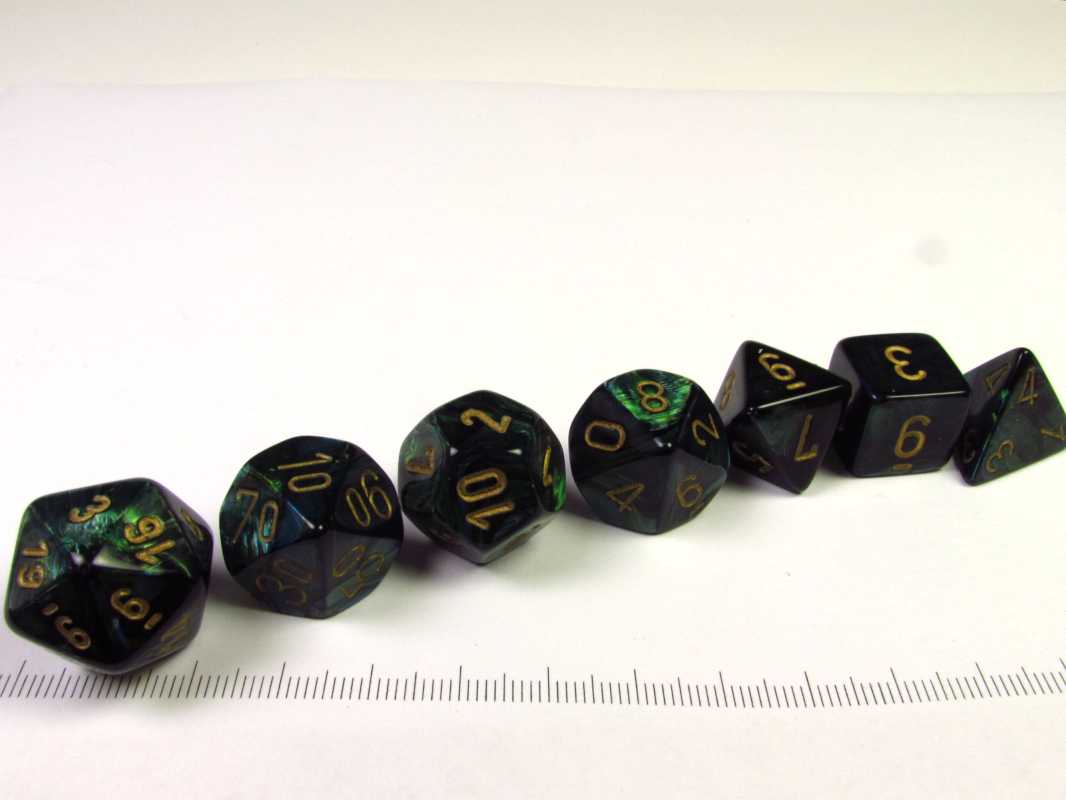 Set 7 polydice, Scarab Jade w/gold
