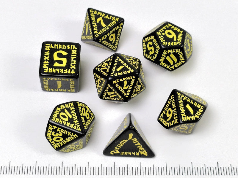 Runic polydice set, zwart met geel