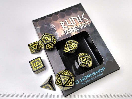 Runic polydice set, zwart met geel