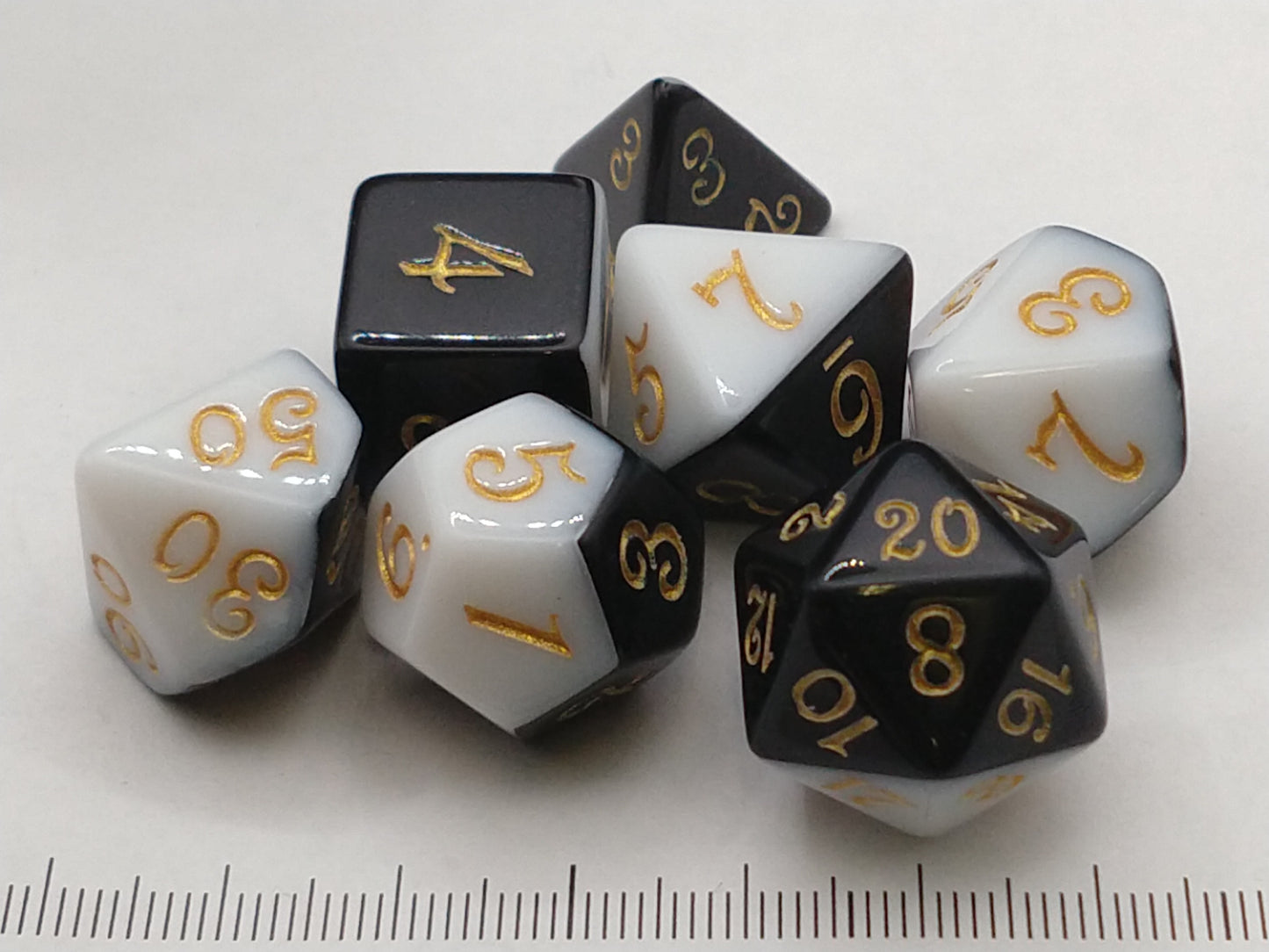 Piebald Liquorice polydice set