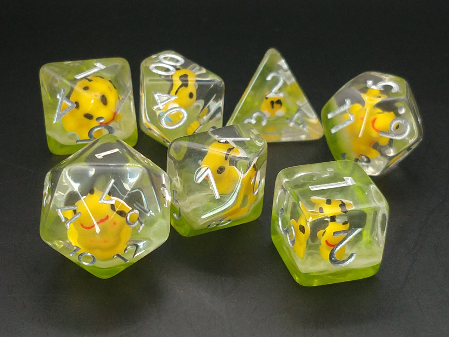 Bee Nucleus polydice set