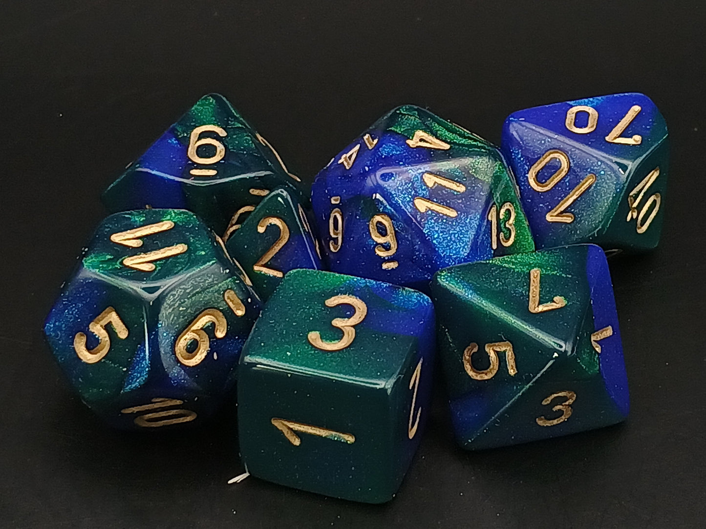 Set 7 polydice, Gemini blue-green w/gold