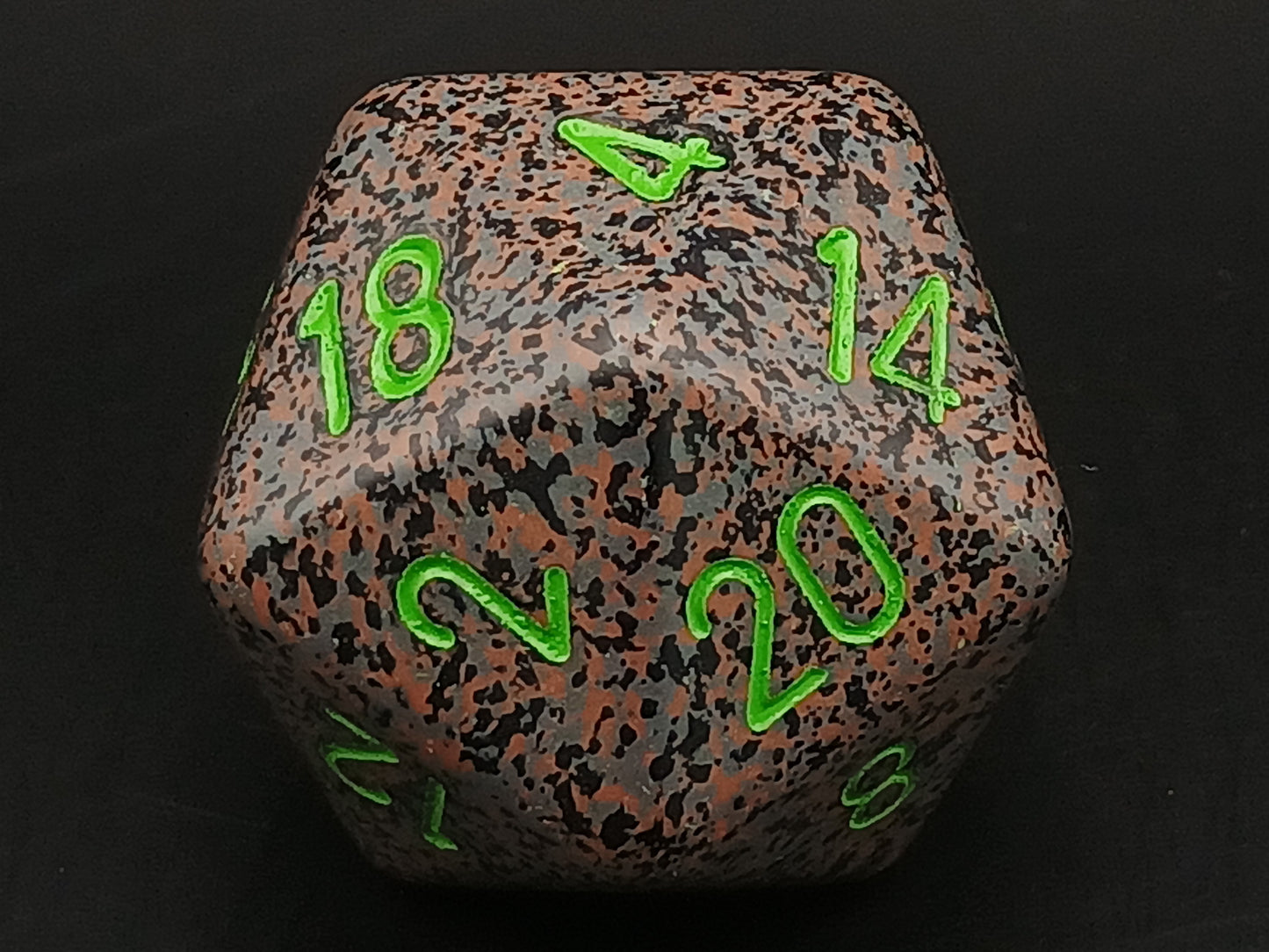 34 mm 20-sided, Speckled Earth