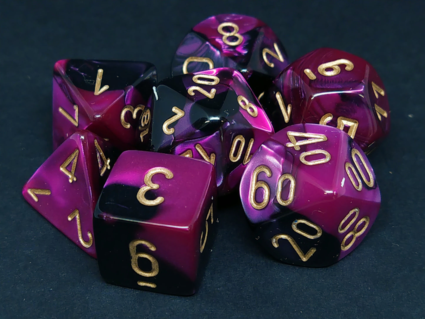 Set 7 polydice, Gemini black-purple w/gold