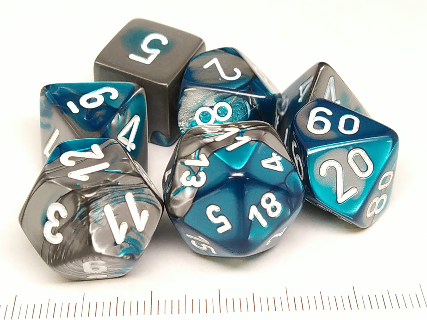 Set 7 polydice, Gemini steel-teal w/white