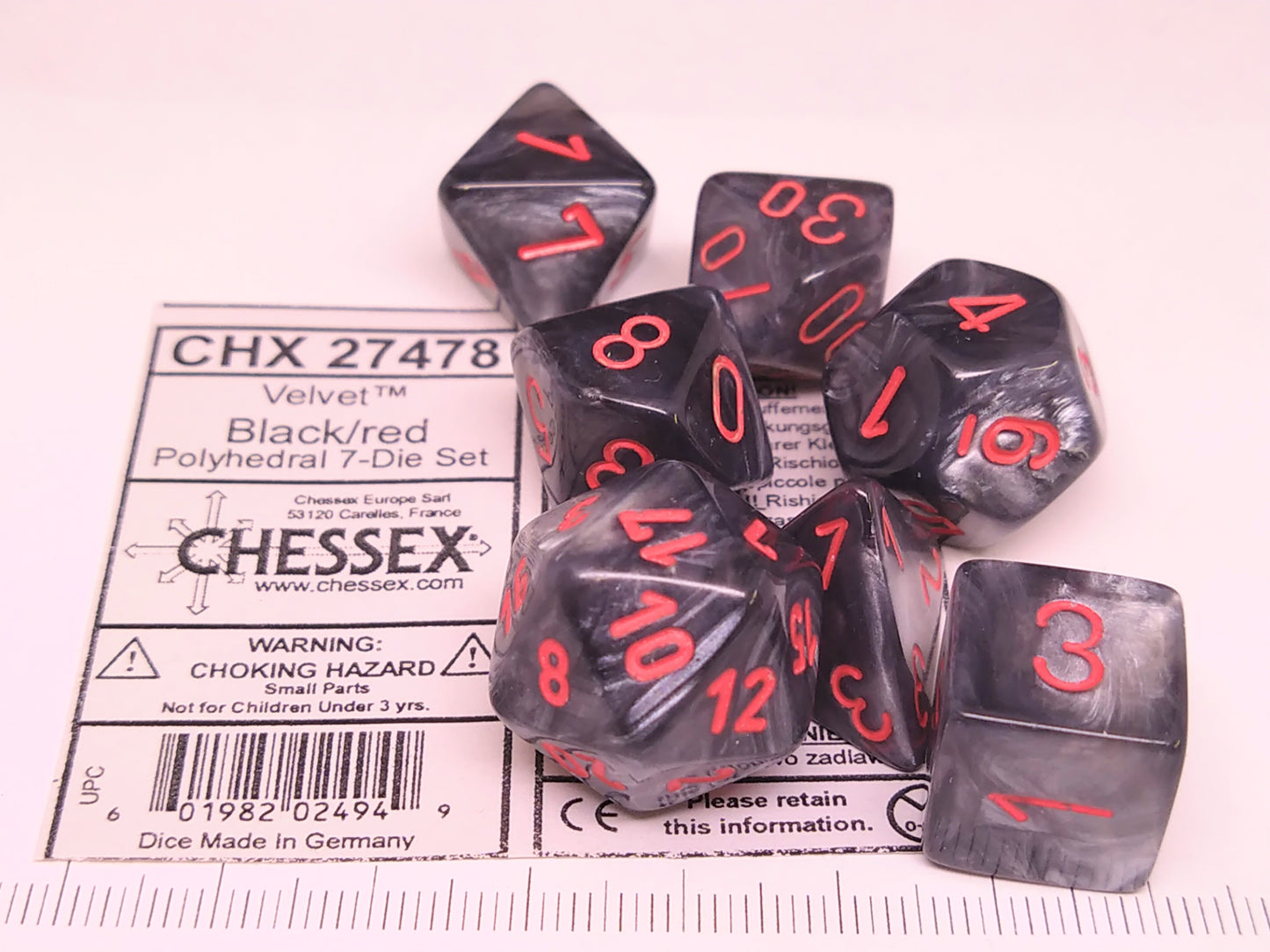 Set 7 polydice, Velvet black w/red