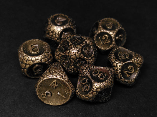 Pebbled Hide metal polydice set