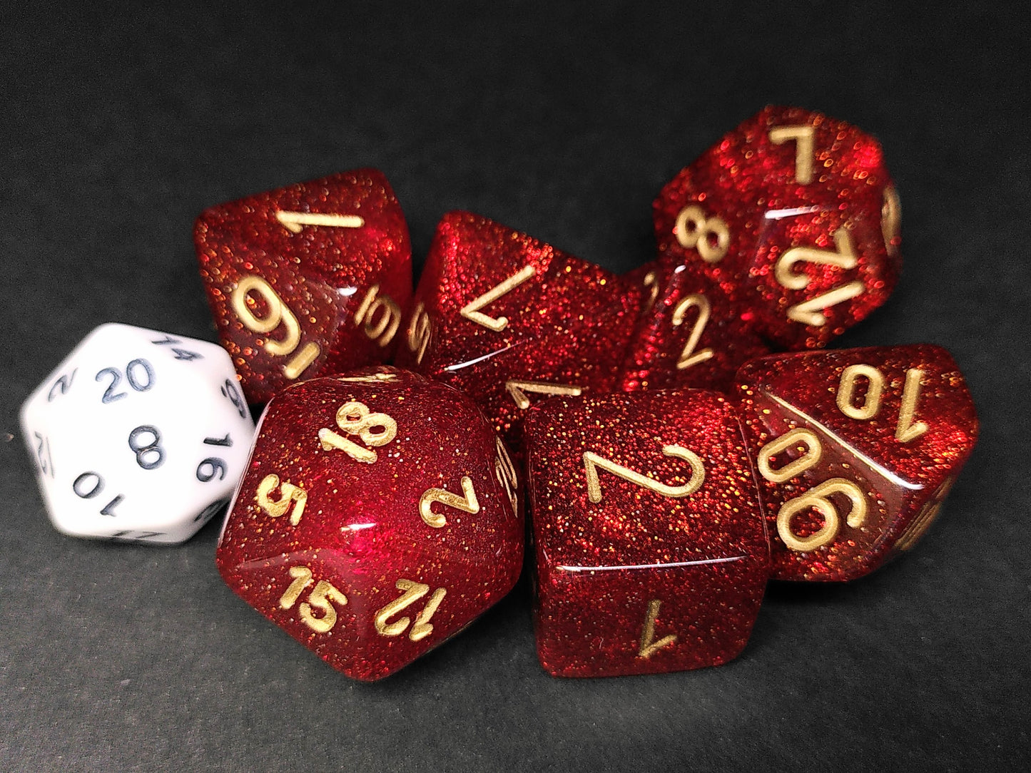 Mega-Hedral polydice set, Glitter Ruby w/gold