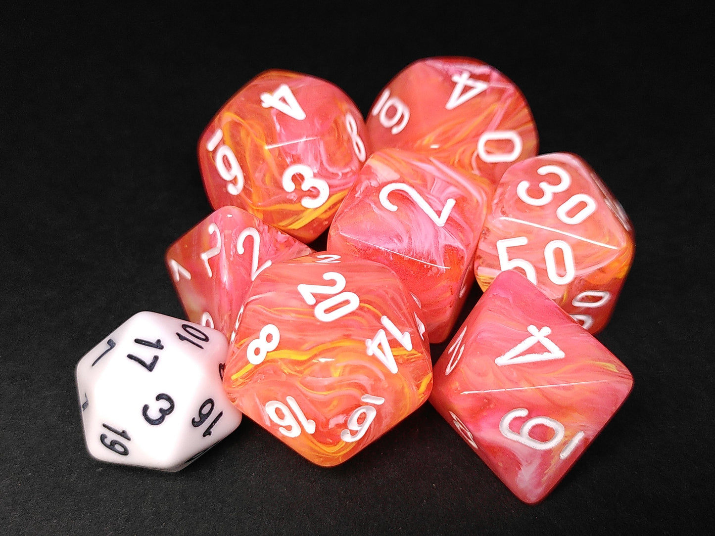 Mega-Hedral polydice set, Festive Dahlia w/white