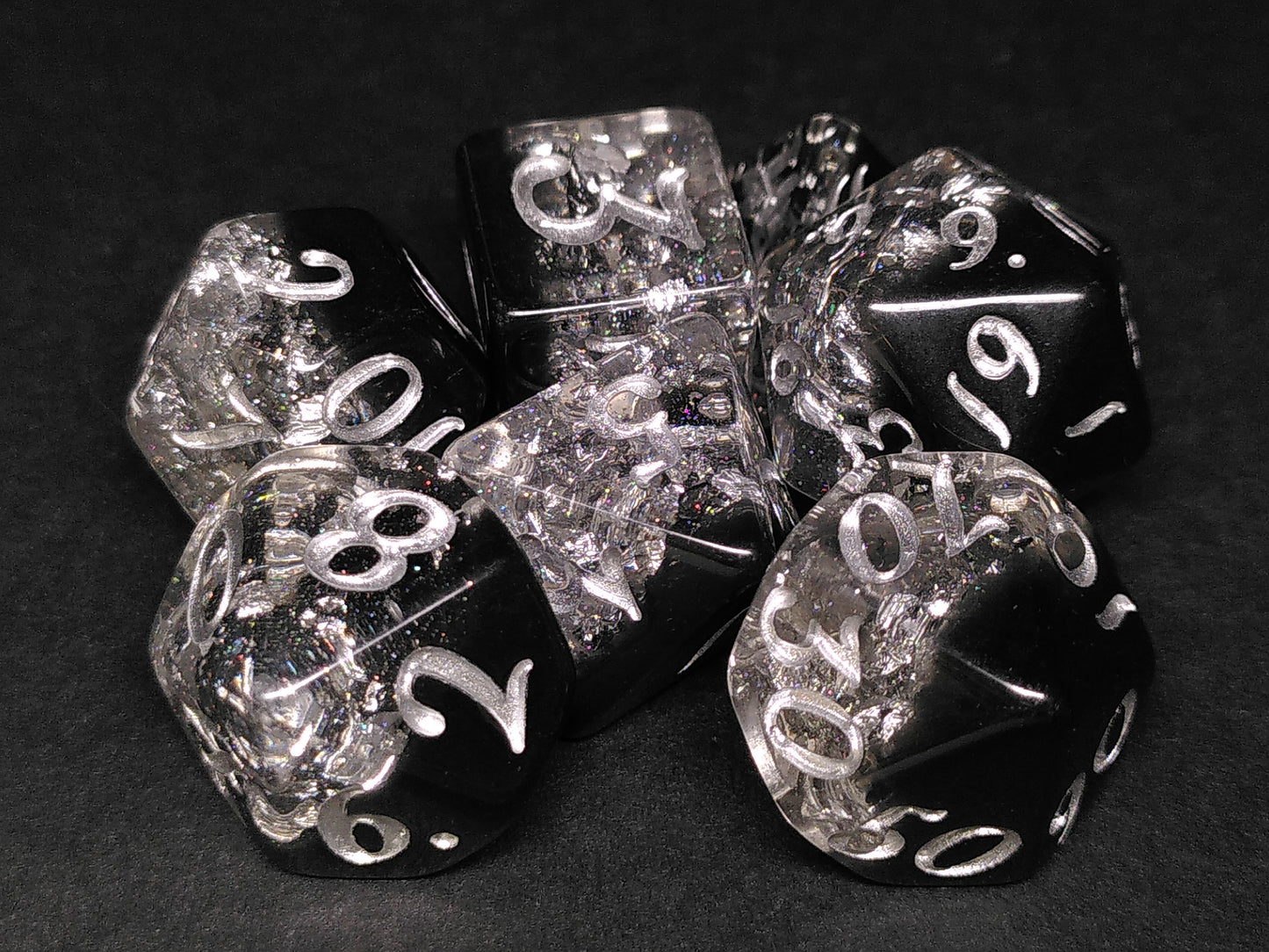 Black polydice set