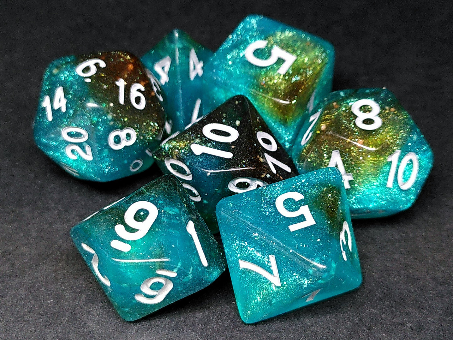 Omen of Orion polydice set