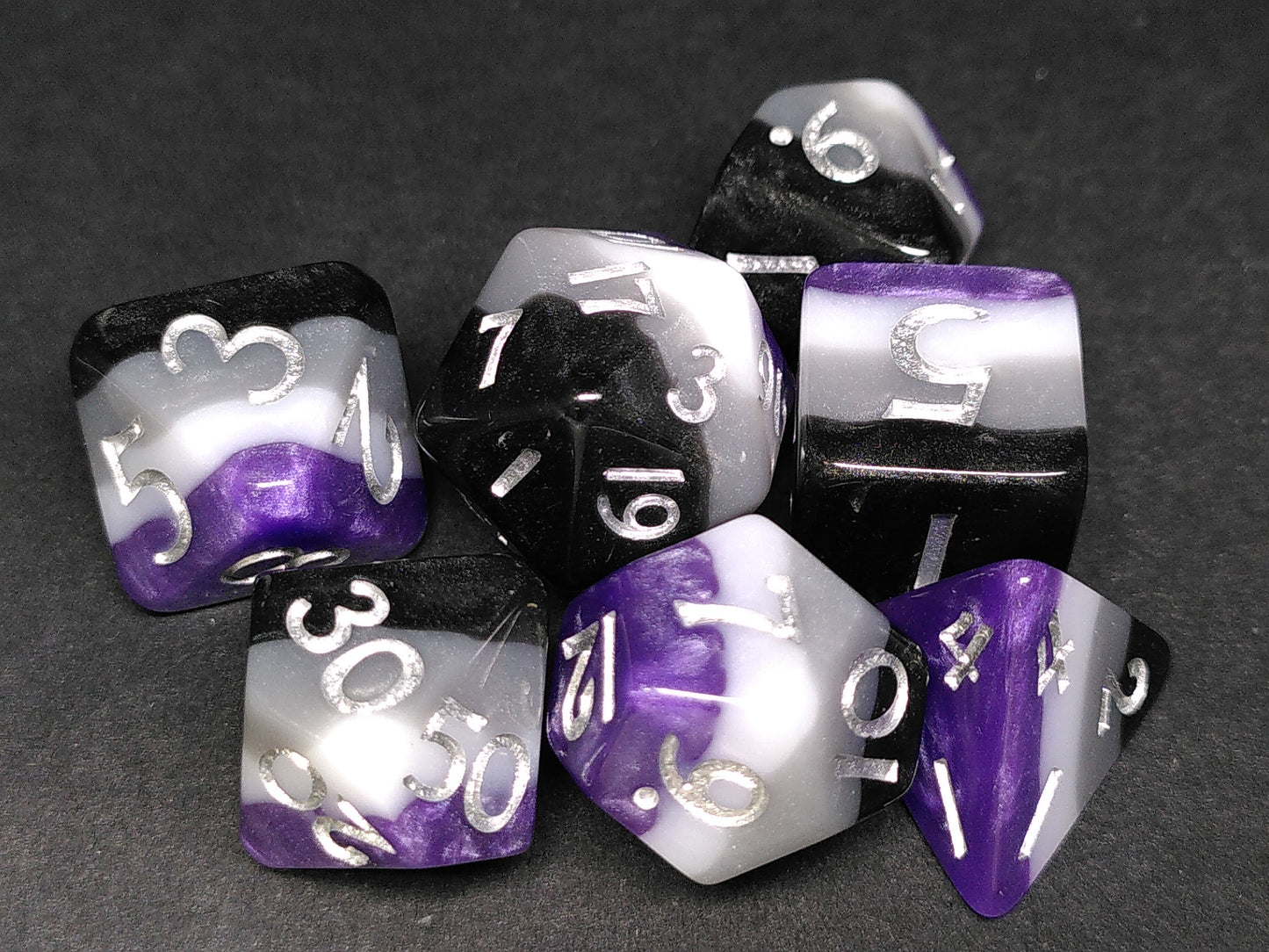 Asexual Pride Strata polydice set