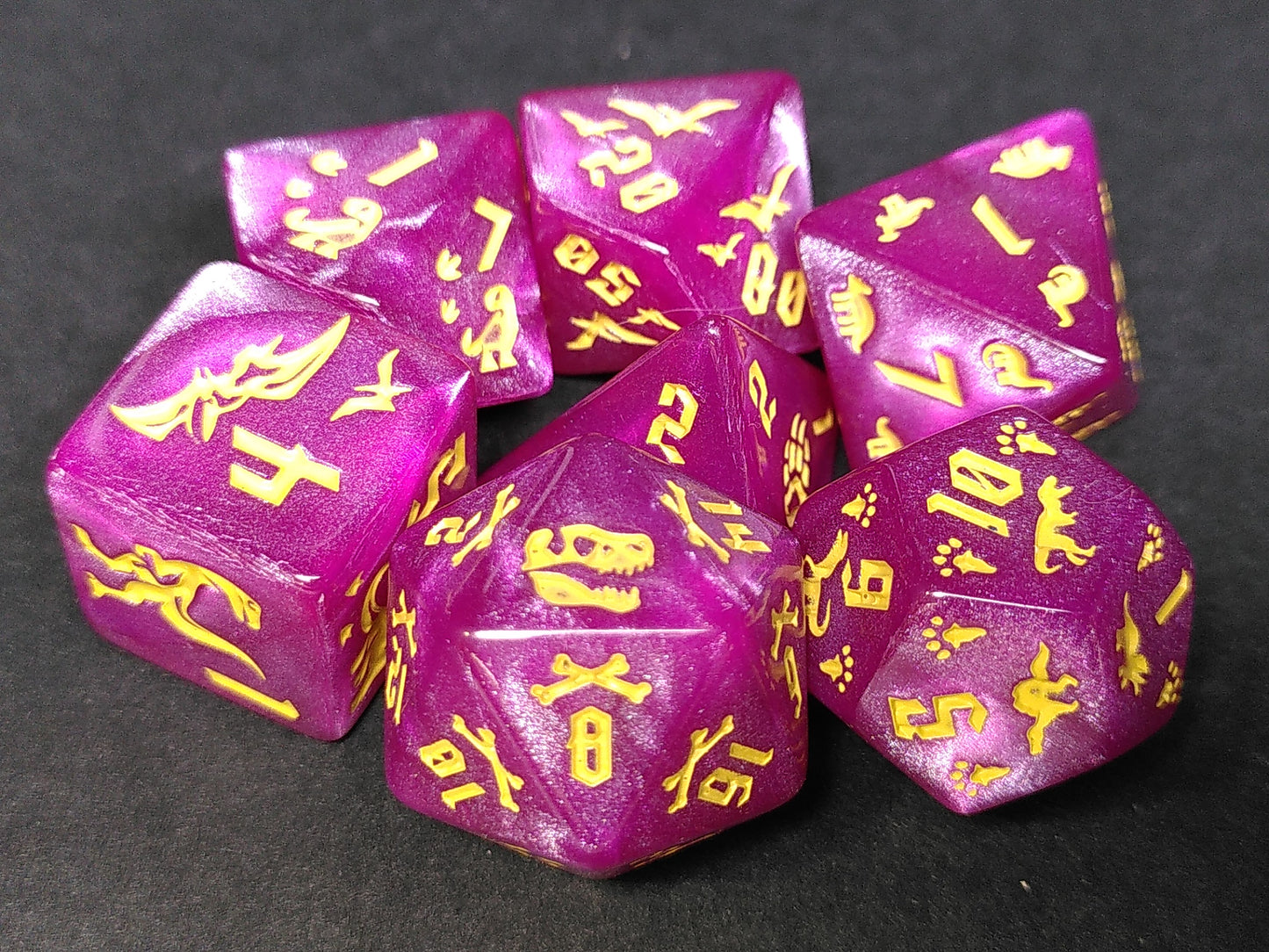 Prehistoric polydice set - Pearl purple