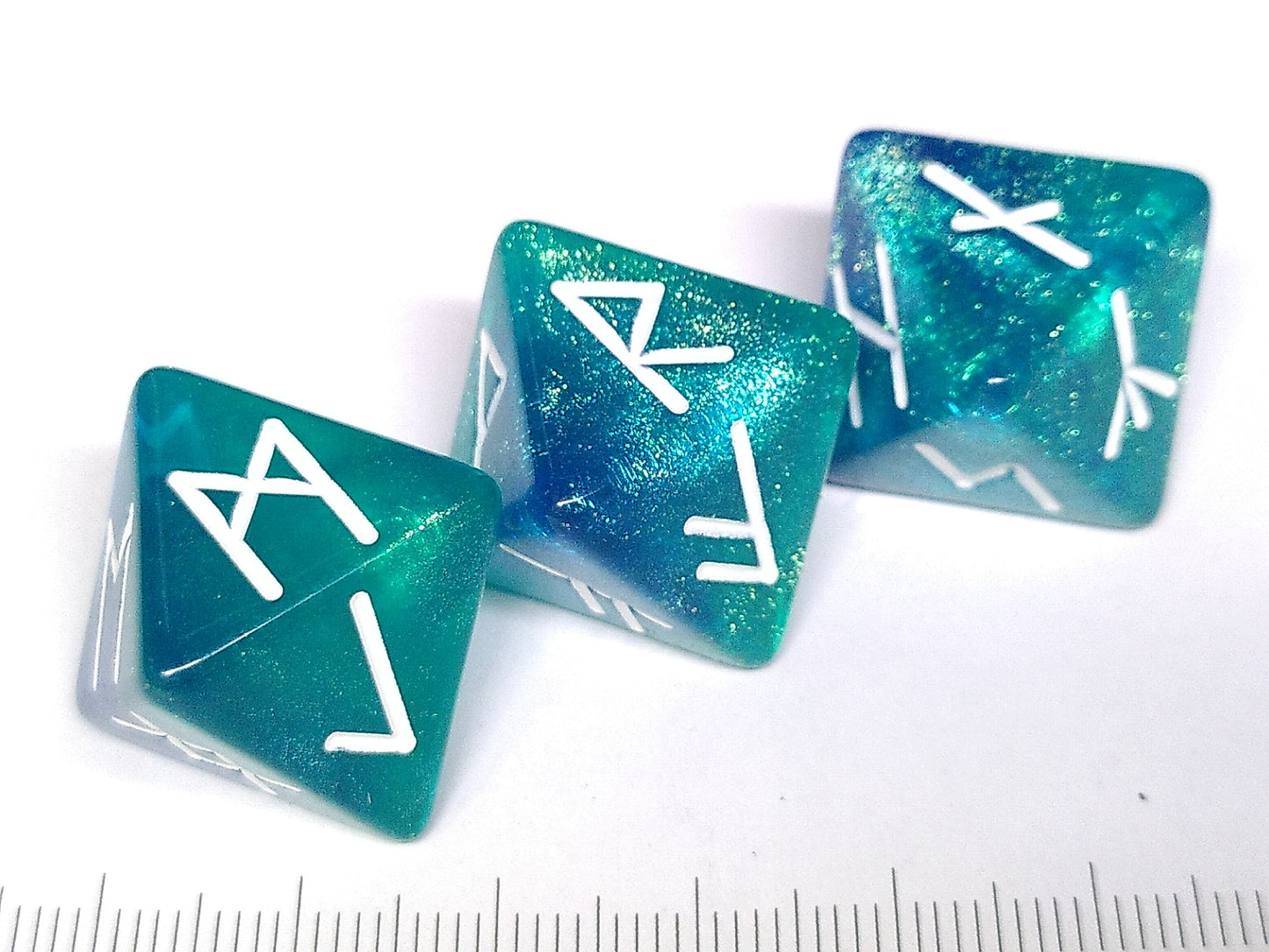 Runecasting dice set - glittering teal-blue