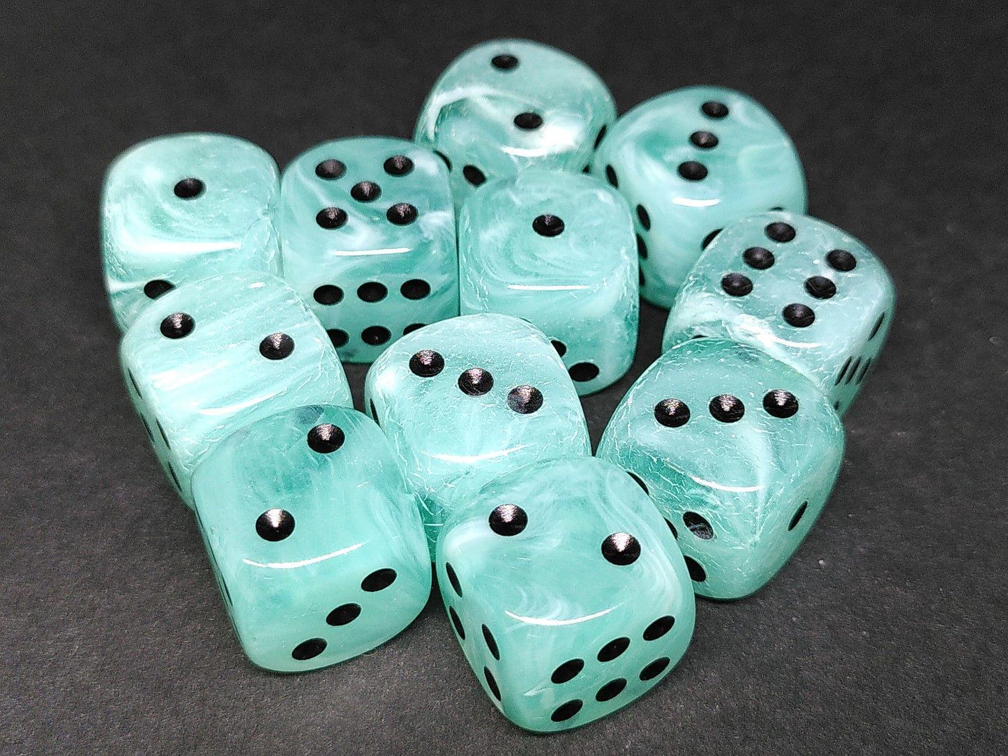 Set 12 6-sided 16mm Maro Jade w/black