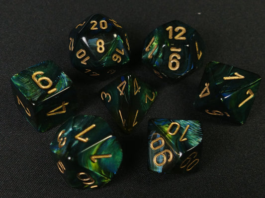 Set 7 polydice, Scarab Jade w/gold