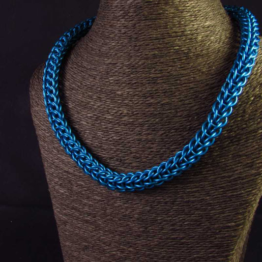 Persian Charm - blauwe aluminium halsketting