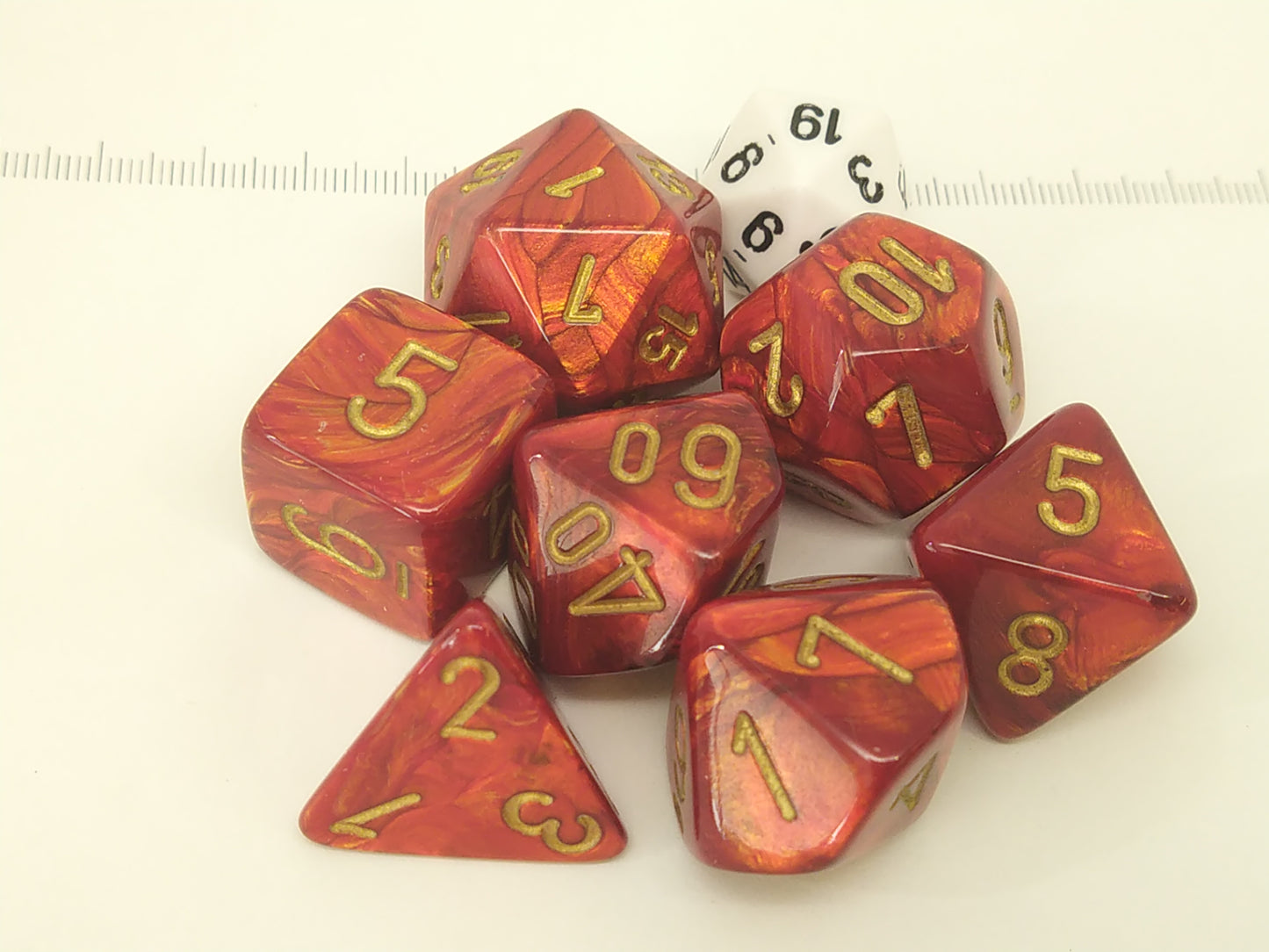 Mega-Hedral polydice set, Scarab Scarlet w/gold