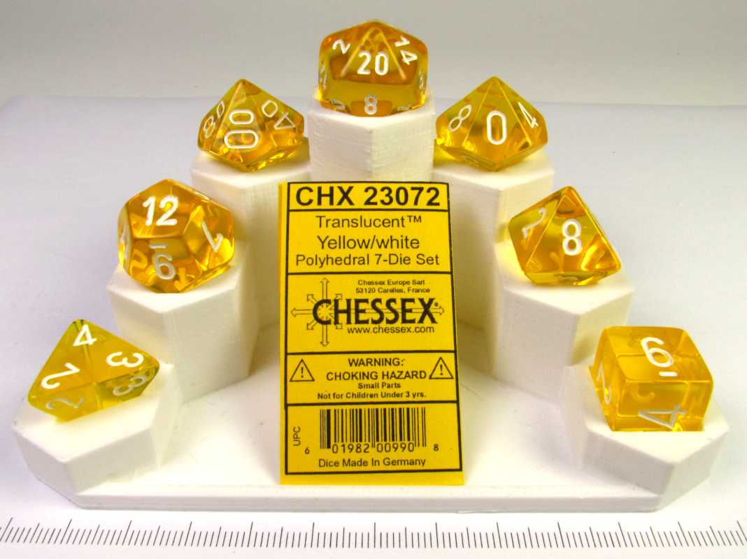 Chessex Translucent Yellow w/white polydice set